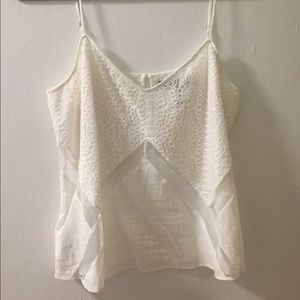 Bcbgmaxazira sleeveless lace white top
