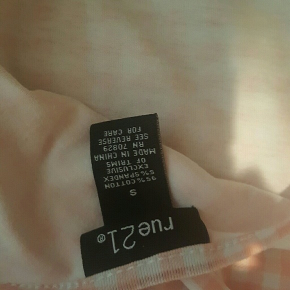 Dress - Picture 3 of 3