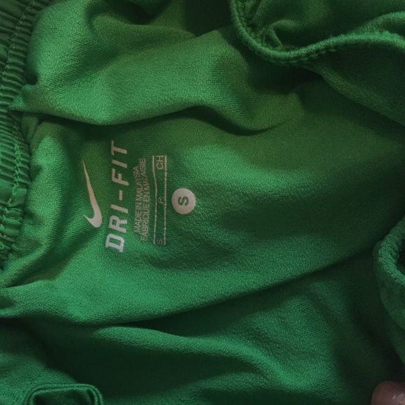 Nike dri-fit - Picture 3 of 4