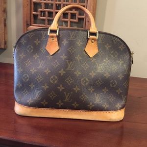 Louis Vuitton Alma