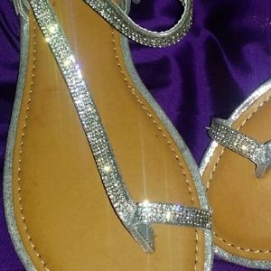 Dream Pairs Rhinestone Toe Ring Silver Sandals