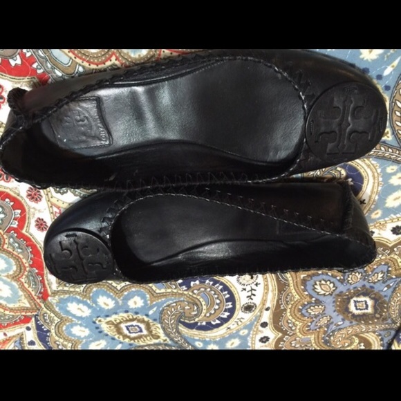 Tory Butch Leather flats