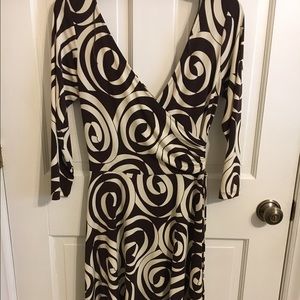 Faux Wrap dress - sz 8