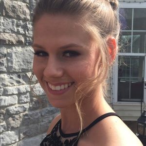 Meet your Posher, Catelin