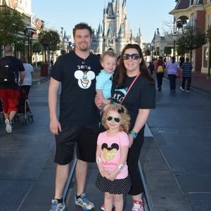 Meet your Posher, Adrienne