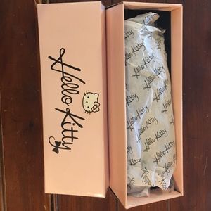 Hello Kitty Flip Flops NIB