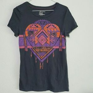 American Eagle Outfitters teeshirt.