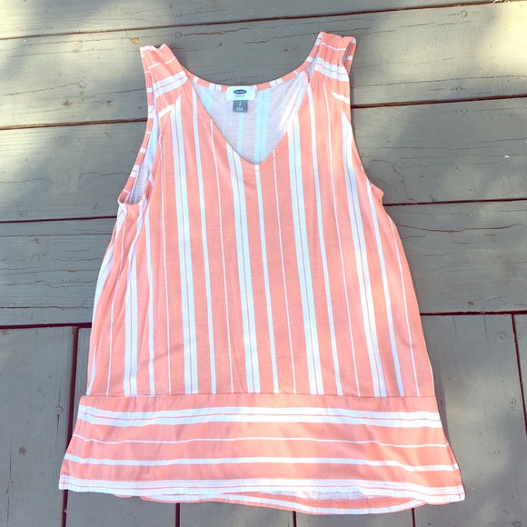 Old Navy Tops - NWOT Old Navy slouchy coral striped tank