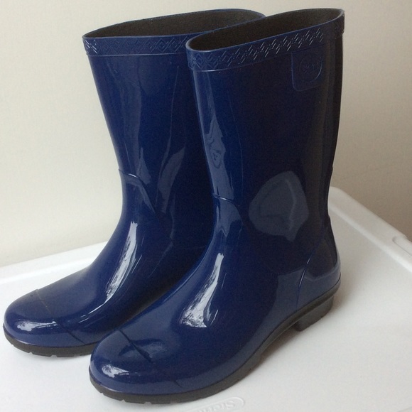 UGG Shoes - 🆕Ugg Australia Short Rainboots.