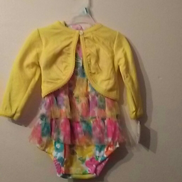 Baby girl 6-9 months outfit