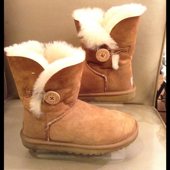Authentic Ugg Australia Bailey Button Boots - image 1