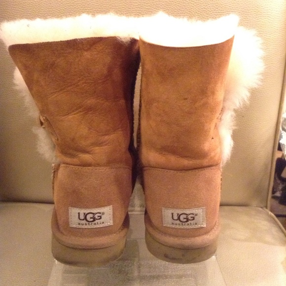 Authentic Ugg Australia Bailey Button Boots - image 3