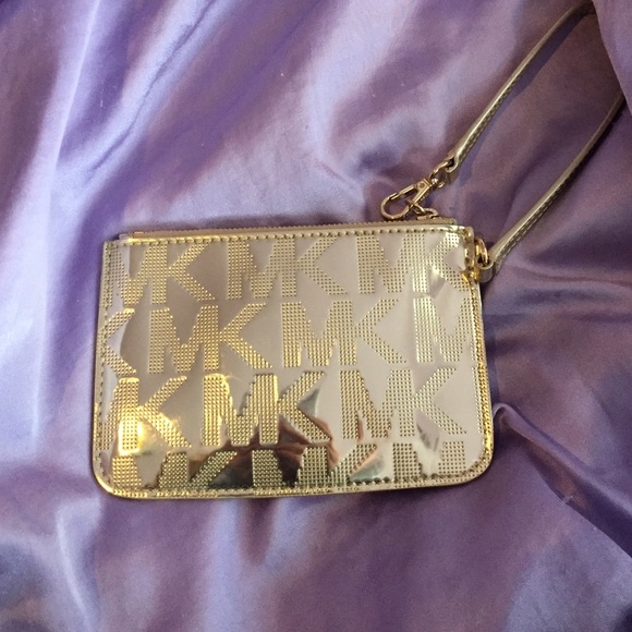 Michael Kors wristlet