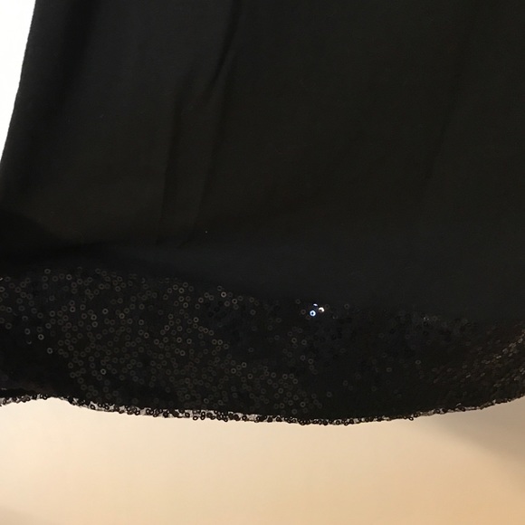 Express Simple LBD - Picture 2 of 3