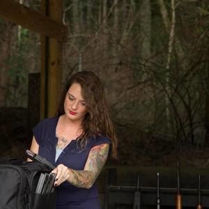 Meet your Posher, Kayla