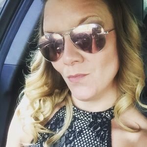 Meet your Posher, Tabatha