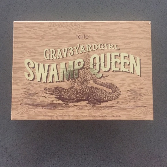 Tarte Grav3yard Girl Swamp Queen Palette