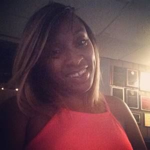 Meet your Posher, Ivory