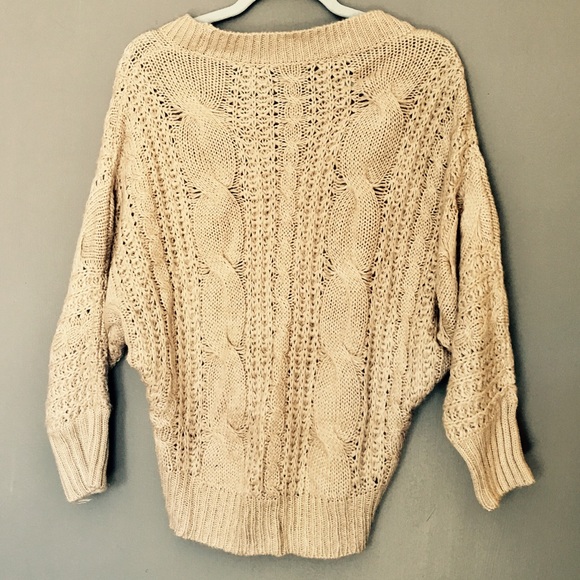 [[ CREAM KNIT SWEATER ]] - Picture 3 of 4