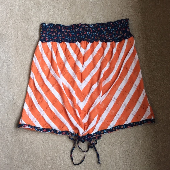 HOLIDAY sale! American rag top
