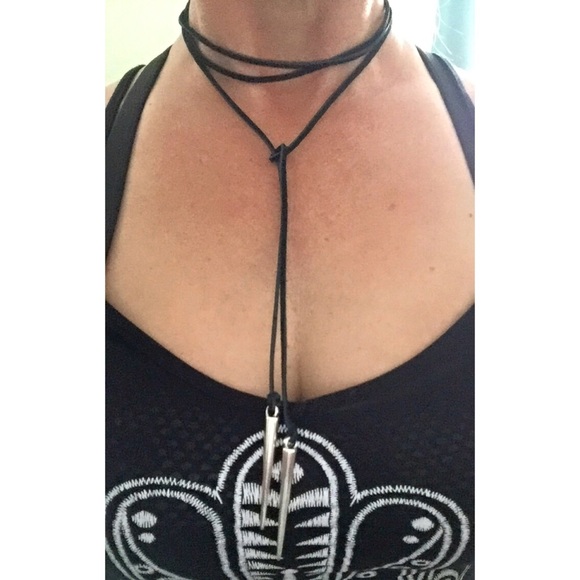 Lariat necklace