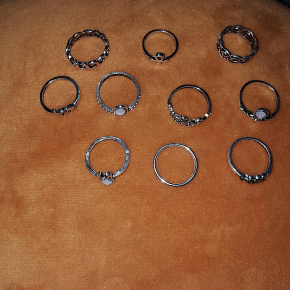 🍀10 pcs women punk vintage knuckle rings trival🔥 - Picture 2 of 5