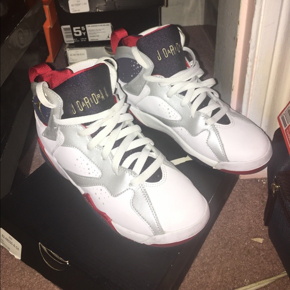 AJ7 RetroOlympics White/Metallic/Gold/Red/Navy OGP - Picture 1 of 3