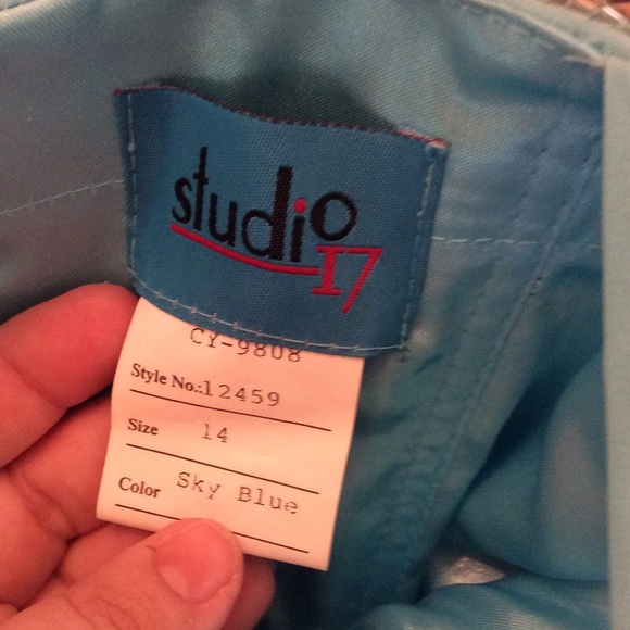Lovely blue gown SZ 14P - Picture 2 of 2