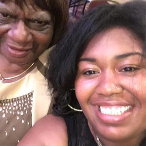 Meet your Posher, Luvasia