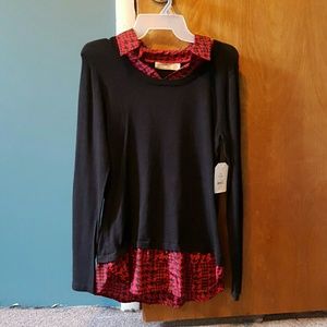 Black and red collard dress shirt