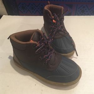 Snow/winter boots for toddler