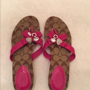 Coach flip flops