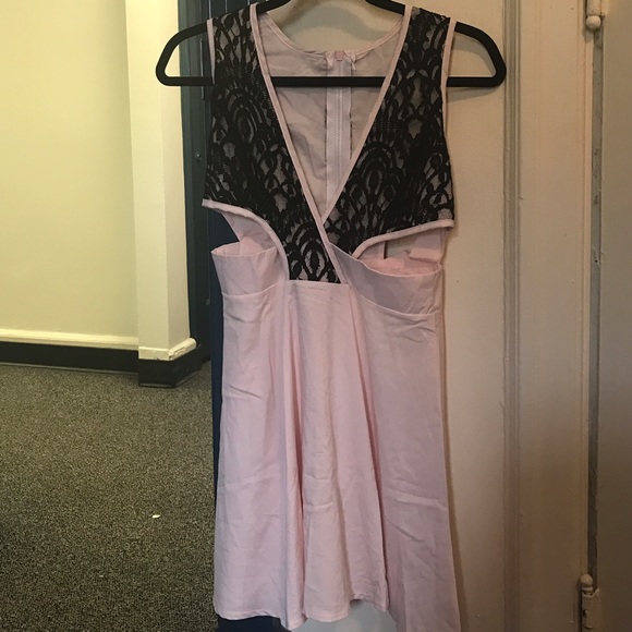 pink dress