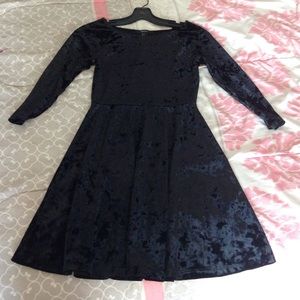 🎉Sale!🎉Forever 21 black velvet dress