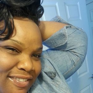 Meet your Posher, Tiashia