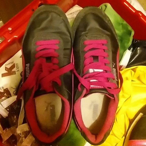 Sneakers