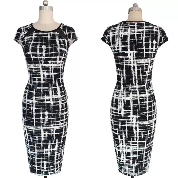 RESERVED FOR ROZZI**BLACK AND WHITE CLASSY DRESS! - Picture 2 of 4