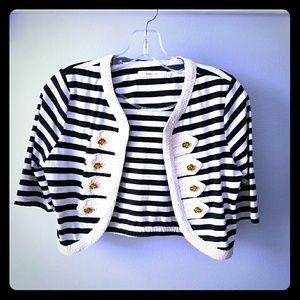 NWOT B+W stretch bolero