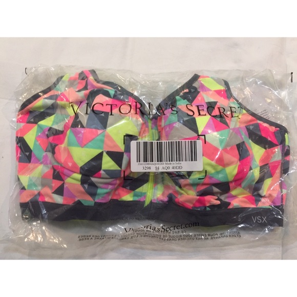 BNWT Victoria's Secret VSX Knockout Sports Bra
