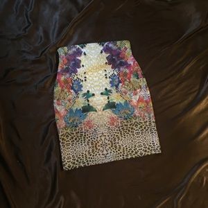 Plus Size Floral Fitted Skirt