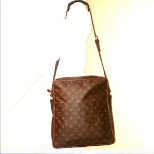 Louis v trade