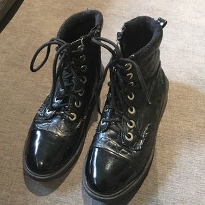 Bootee size4.5 big girl