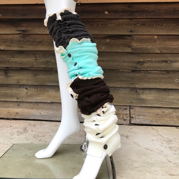 Knit & Lace Leg Warmers (2 Colors) - Picture 4 of 6