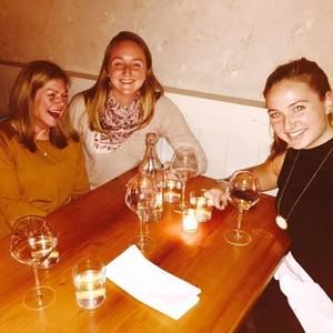 Meet your Posher, Abigail