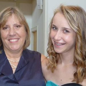 Meet your Posher, Carey