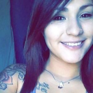 Meet your Posher, Tania