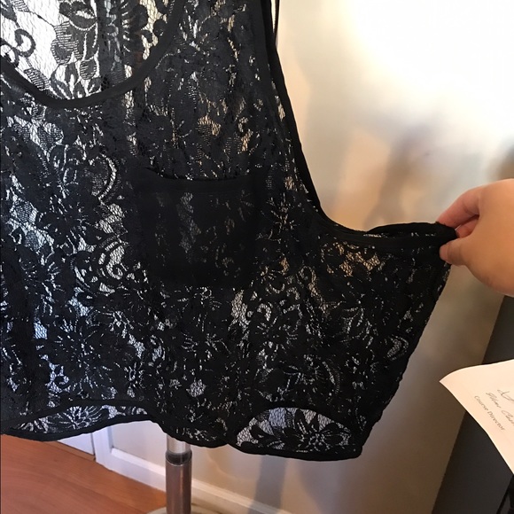 Lace Crop Top - Picture 2 of 2