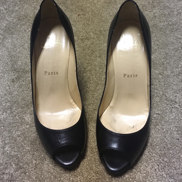 Authentic Christian Louboutin black open toe pump - Picture 1 of 4