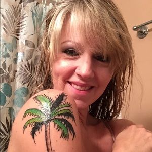 Meet your Posher, Erika