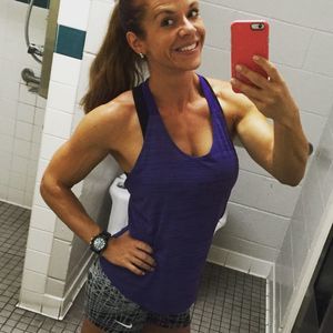 Meet your Posher, Holly